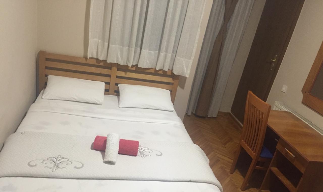 Hotel Peja Екстер'єр фото