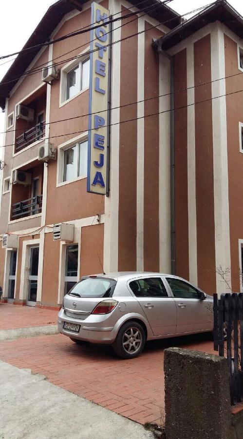 Hotel Peja Екстер'єр фото